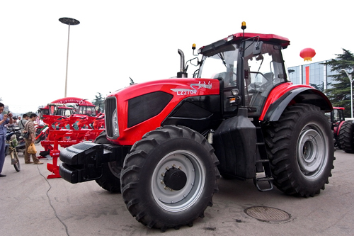 作社社长杨连庆与东方红的故事_农机,拖拉机,